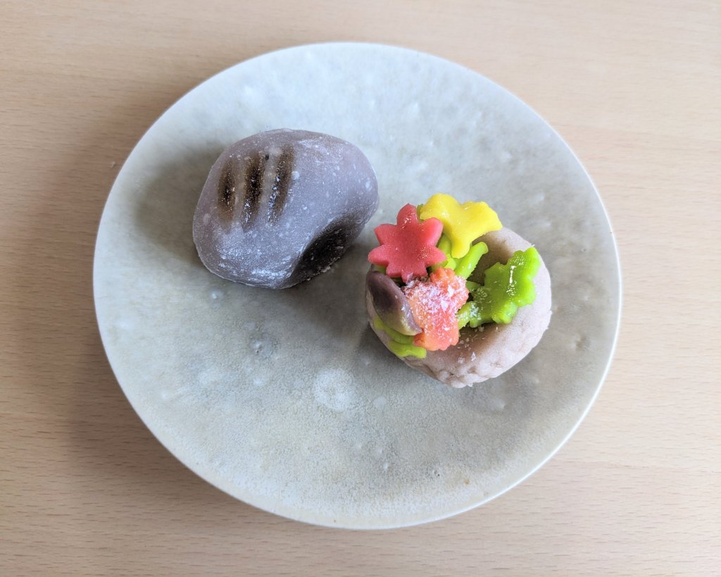 青山【菊家】吹き寄せ・亥の子もち